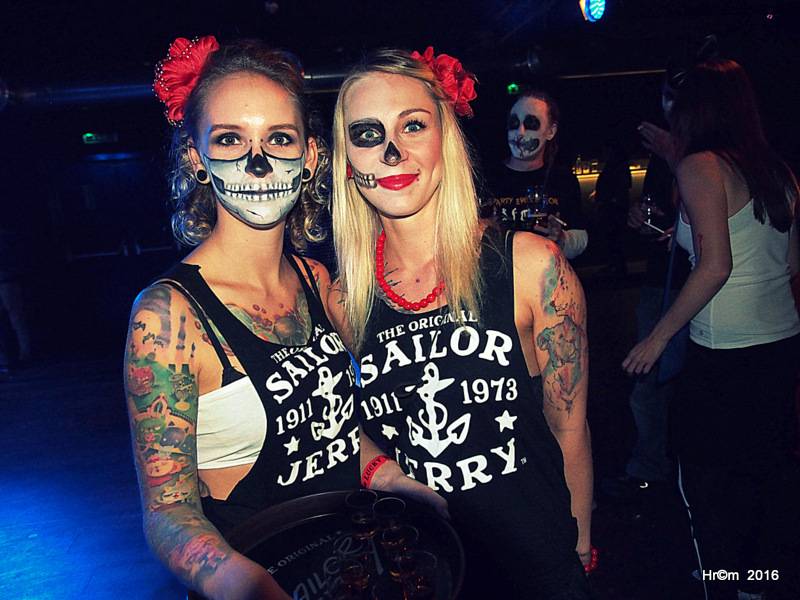 Halloween v Rock Café: Párty plná zombíku, rock'n'rollu a strachu