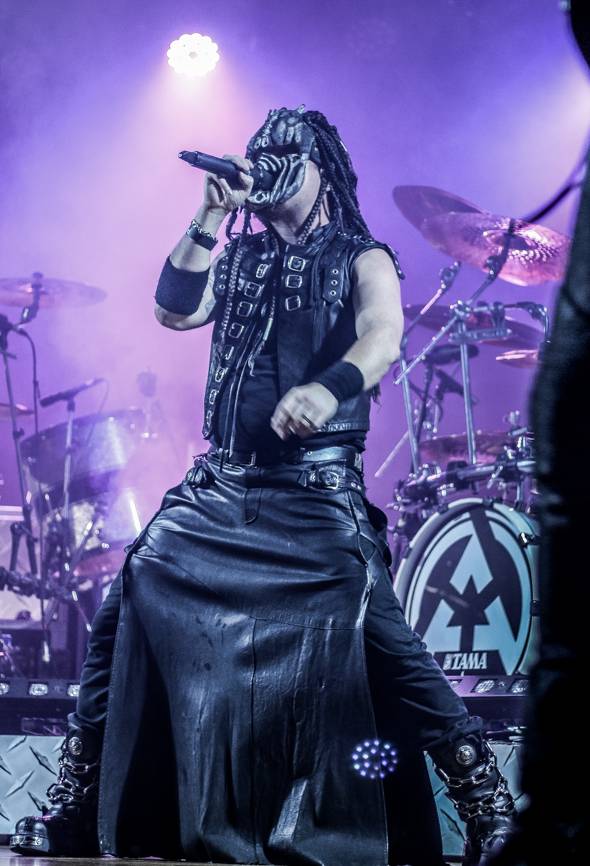 Arakain a Dymytry: Čtyřhodinový metalový nářez v Pardubicích!