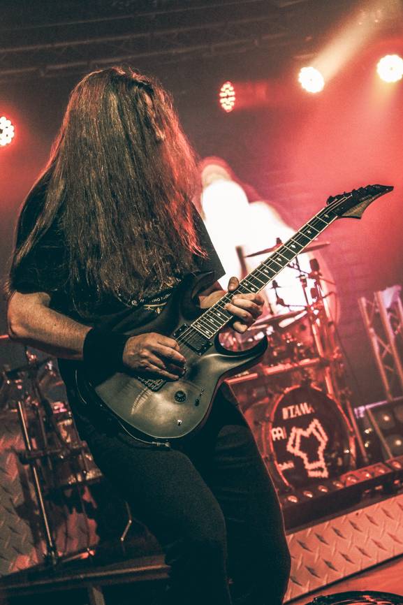 Arakain a Dymytry: Čtyřhodinový metalový nářez v Pardubicích!