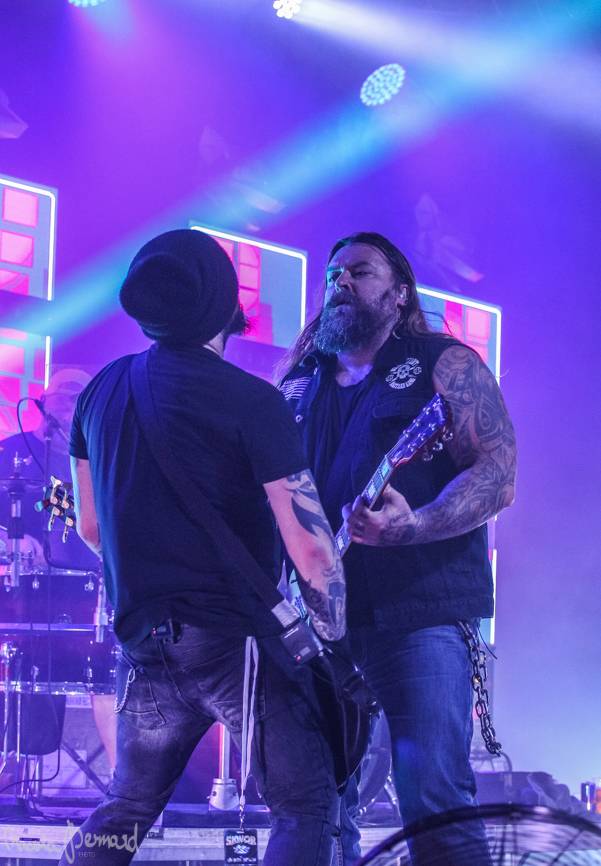 Škwor hledali identitu i v České Lípě: Sál praskal ve švech