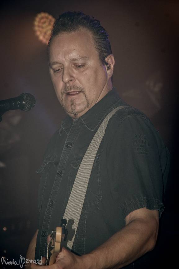 Škwor hledali identitu i v České Lípě: Sál praskal ve švech