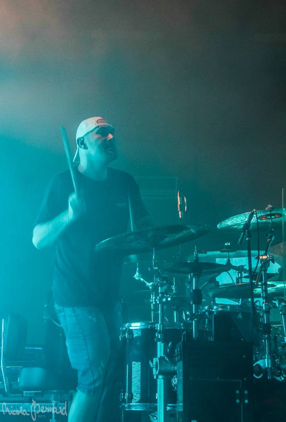 Škwor hledali identitu i v České Lípě: Sál praskal ve švech