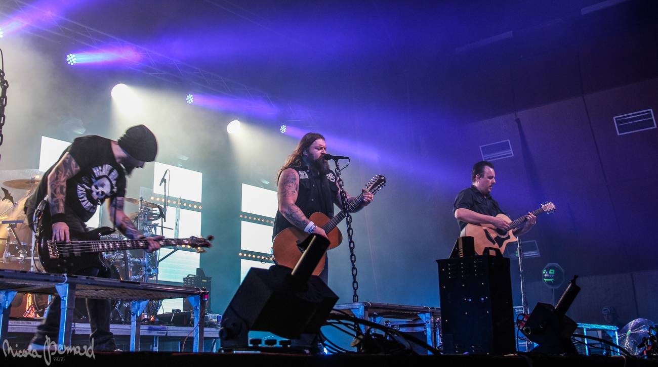 Škwor hledali identitu i v České Lípě: Sál praskal ve švech