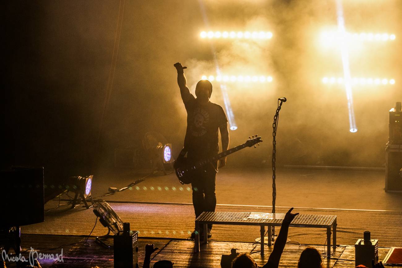 Škwor hledali identitu i v České Lípě: Sál praskal ve švech