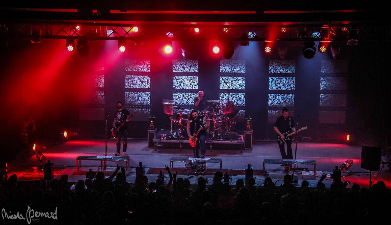 Škwor hledali identitu i v České Lípě: Sál praskal ve švech