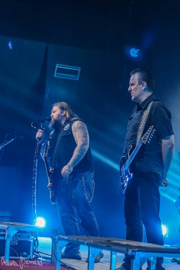 Škwor hledali identitu i v České Lípě: Sál praskal ve švech