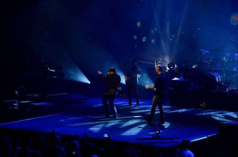 No Name vyprodali Forum Karlín, 20 let oslavili S láskou i s podprsenkou na pódiu