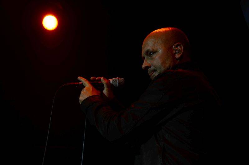 No Name vyprodali Forum Karlín, 20 let oslavili S láskou i s podprsenkou na pódiu