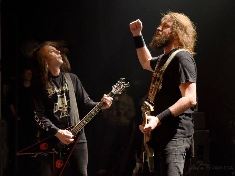 Třicátníci Debustrol křtili v Akropoli svoji Válku. Byl to nářez!