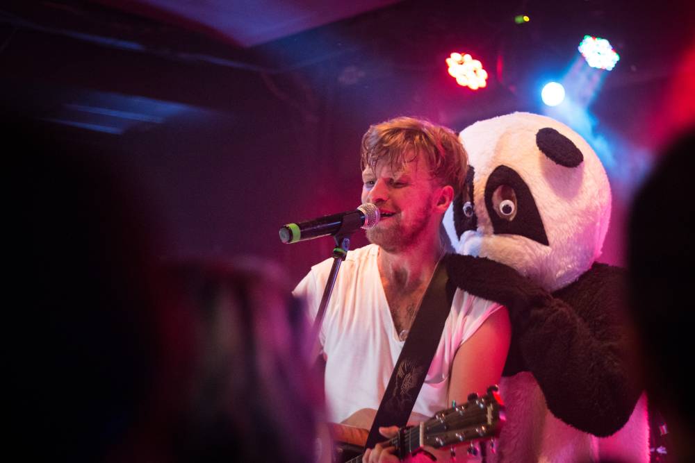 Nebe a Mirai táhli Za jeden provaz i v Brně