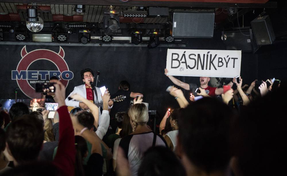 Nebe a Mirai táhli Za jeden provaz i v Brně