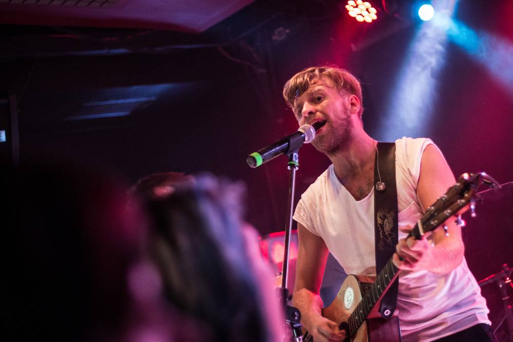 Nebe a Mirai táhli Za jeden provaz i v Brně