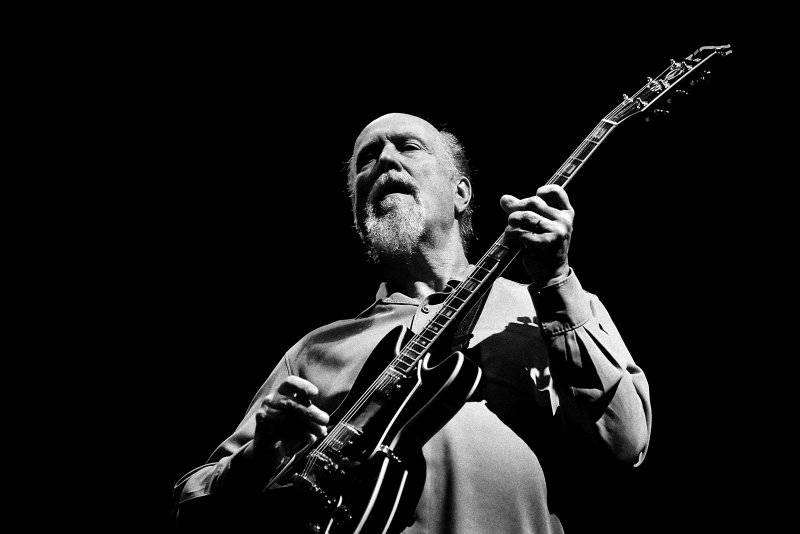 Držitel Grammy John Scofield potěšil jazzem brněnské Sono centrum