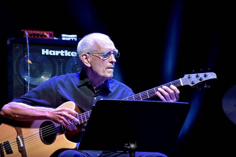 Držitel Grammy John Scofield potěšil jazzem brněnské Sono centrum
