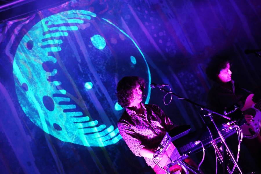 MIG 21 představili v Brně nový zpěvník, dámy sundavaly kalhotky