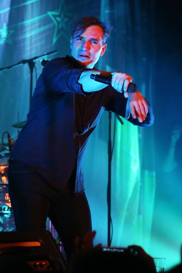 MIG 21 představili v Brně nový zpěvník, dámy sundavaly kalhotky