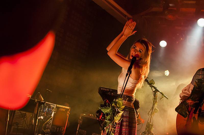  Crystal Fighters v Praze: Úžasná jízda v MeetFactory