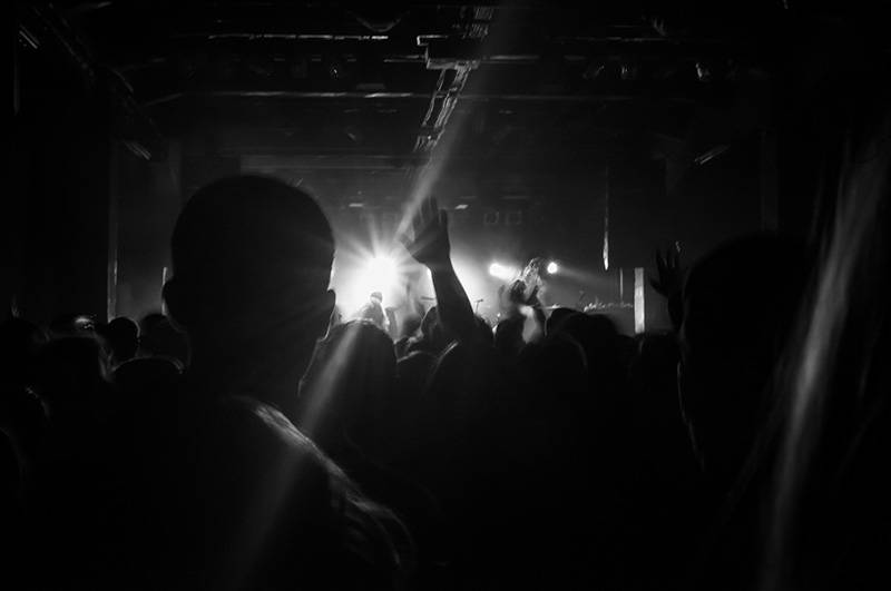  Crystal Fighters v Praze: Úžasná jízda v MeetFactory