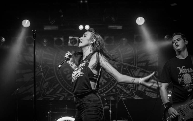 Podzimní Mighty Sounds nabídl Prague Conspiracy, Radio Dead Ones i Fast Food Orchestra