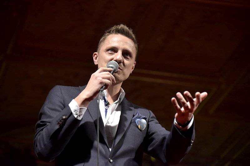 Premiéra The Parliament Of Souls na Žofíně: Pódium patřilo Celeste Buckingham, Ondřeji Rumlovi i Justinu Lavashovi