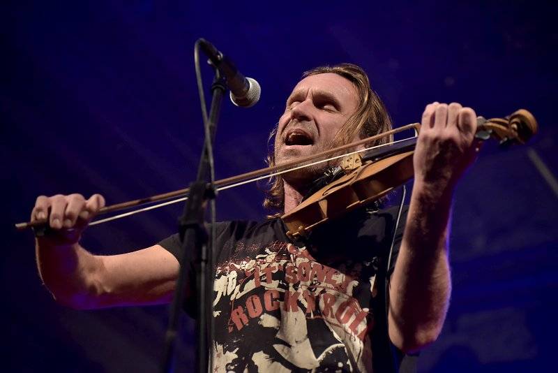 Premiéra The Parliament Of Souls na Žofíně: Pódium patřilo Celeste Buckingham, Ondřeji Rumlovi i Justinu Lavashovi