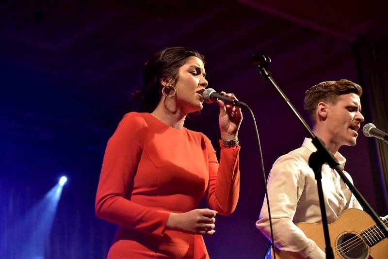 Premiéra The Parliament Of Souls na Žofíně: Pódium patřilo Celeste Buckingham, Ondřeji Rumlovi i Justinu Lavashovi