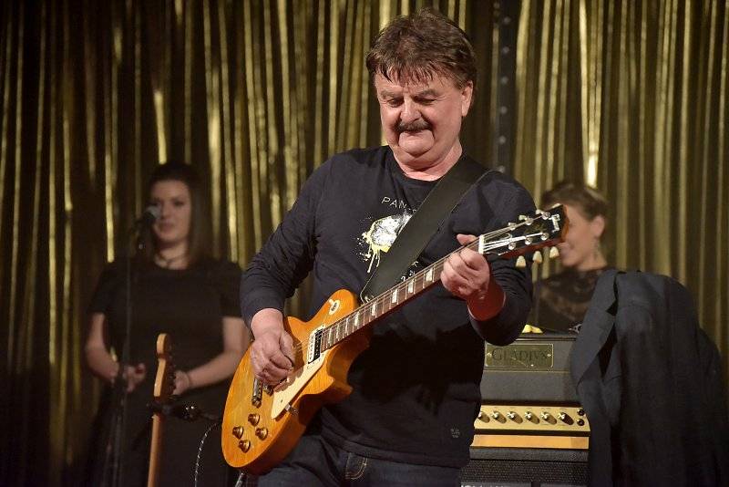 Premiéra The Parliament Of Souls na Žofíně: Pódium patřilo Celeste Buckingham, Ondřeji Rumlovi i Justinu Lavashovi