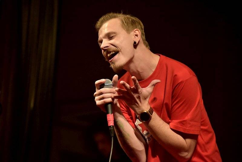 Premiéra The Parliament Of Souls na Žofíně: Pódium patřilo Celeste Buckingham, Ondřeji Rumlovi i Justinu Lavashovi