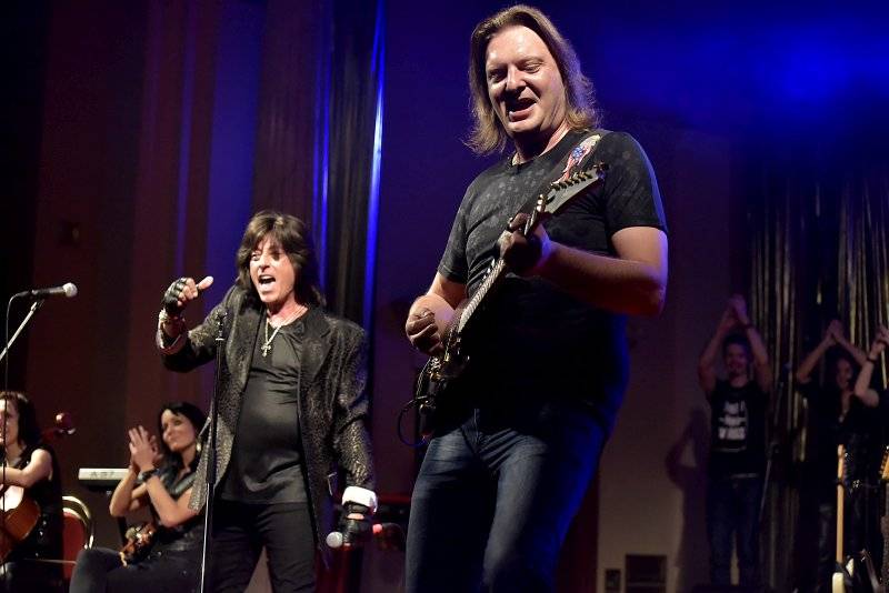 Premiéra The Parliament Of Souls na Žofíně: Pódium patřilo Celeste Buckingham, Ondřeji Rumlovi i Justinu Lavashovi