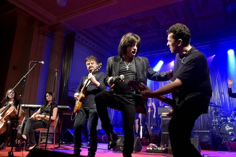 Premiéra The Parliament Of Souls na Žofíně: Pódium patřilo Celeste Buckingham, Ondřeji Rumlovi i Justinu Lavashovi