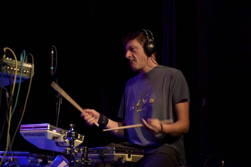 President Bongo z Gus Gus představil v Praze svůj nový projekt Serengeti