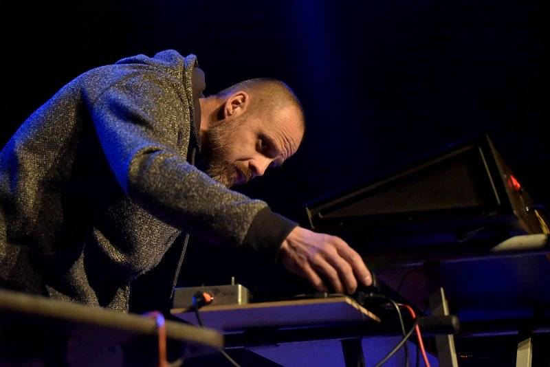 President Bongo z Gus Gus představil v Praze svůj nový projekt Serengeti