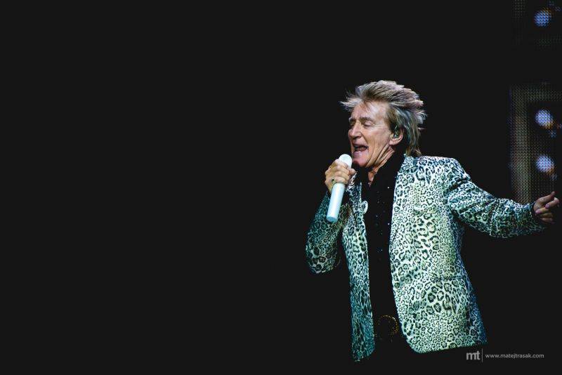 Rod Stewart poprvé v Česku: V pražské O2 areně přehrál všechny svoje zásadní hity