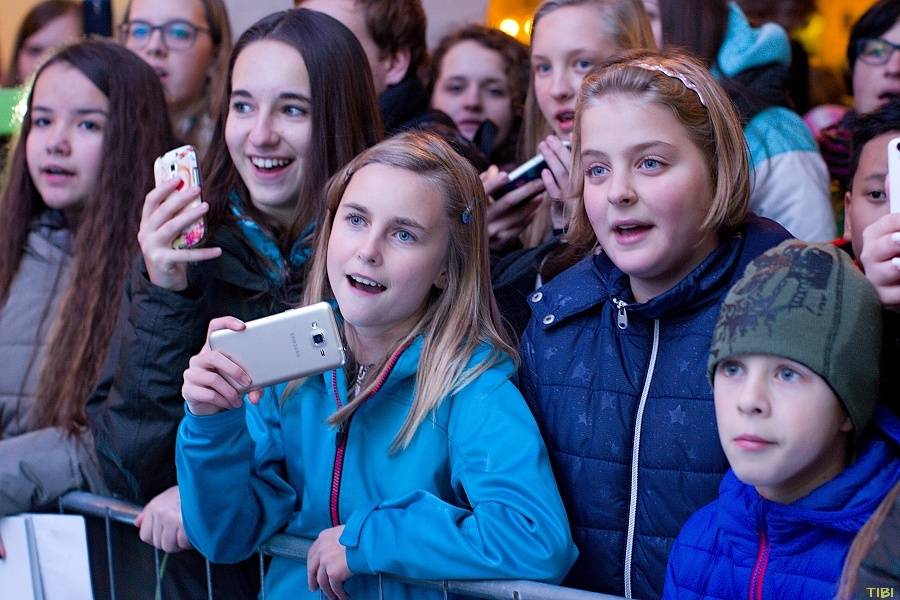 Slza fanouškům v Českých Budějovicích podepsala knihu