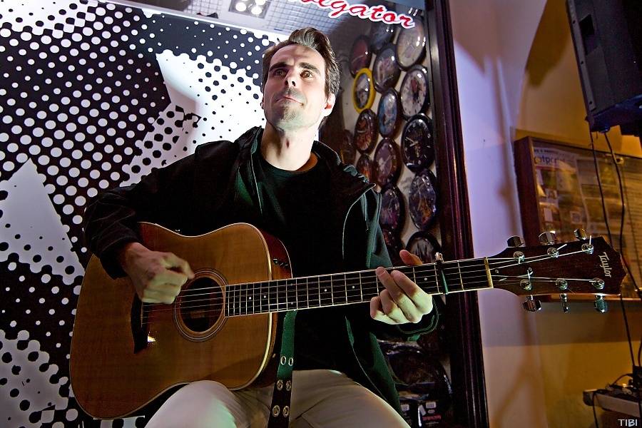 Slza fanouškům v Českých Budějovicích podepsala knihu