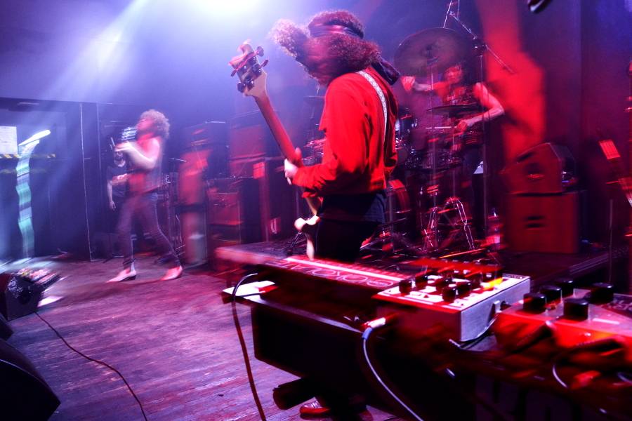 Wolfmother v Roxy: Nad Prahou zavyla australská vlčí smečka!