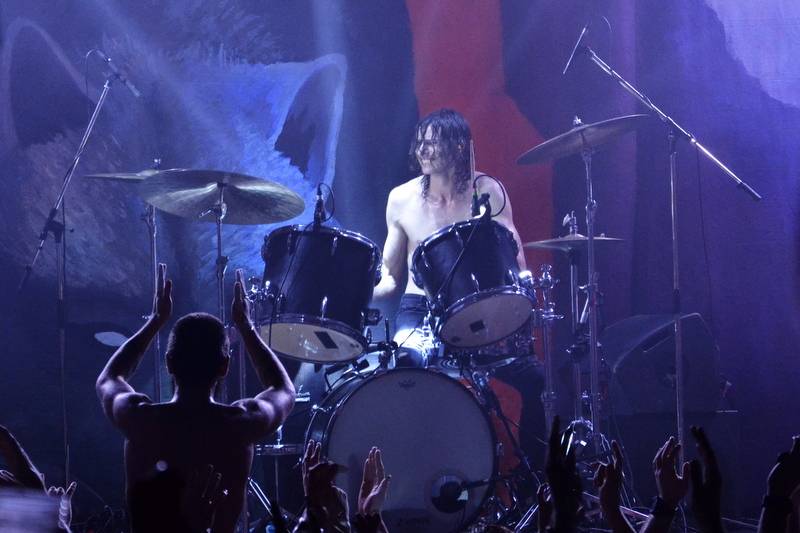 Wolfmother v Roxy: Nad Prahou zavyla australská vlčí smečka!