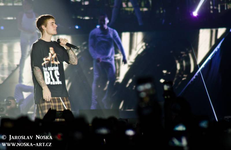 Justin Bieber v Praze: Vyprodanou O2 arenou zněly hity z alba Purpose