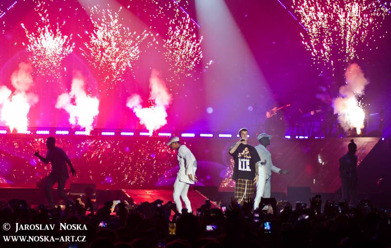 Justin Bieber v Praze: Vyprodanou O2 arenou zněly hity z alba Purpose