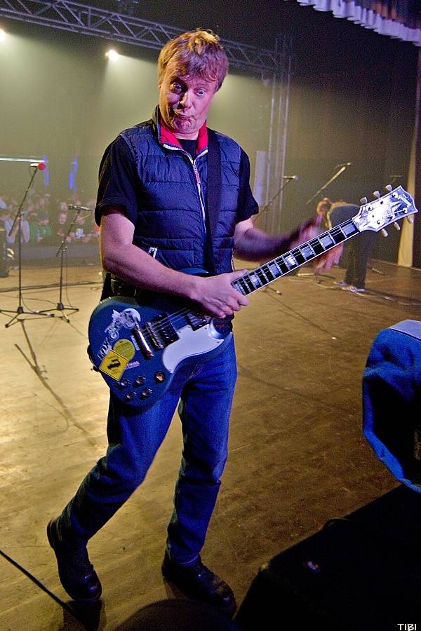 Tři sestry a Horkýže slíže v Českých Budějovicích zahájili Bratia a Sestry Tour