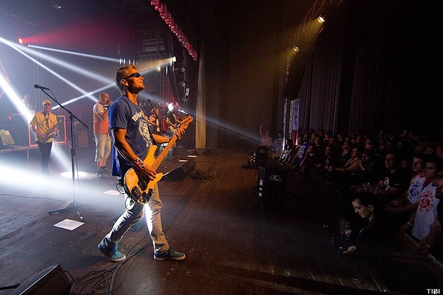 Tři sestry a Horkýže slíže v Českých Budějovicích zahájili Bratia a Sestry Tour