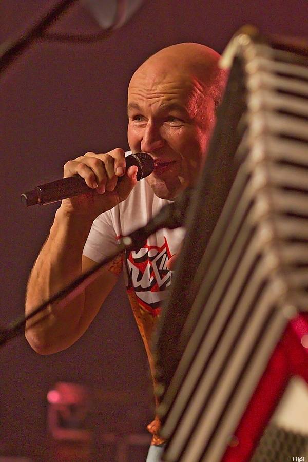 Tři sestry a Horkýže slíže v Českých Budějovicích zahájili Bratia a Sestry Tour