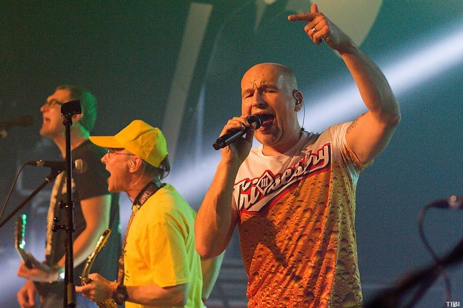 Tři sestry a Horkýže slíže v Českých Budějovicích zahájili Bratia a Sestry Tour