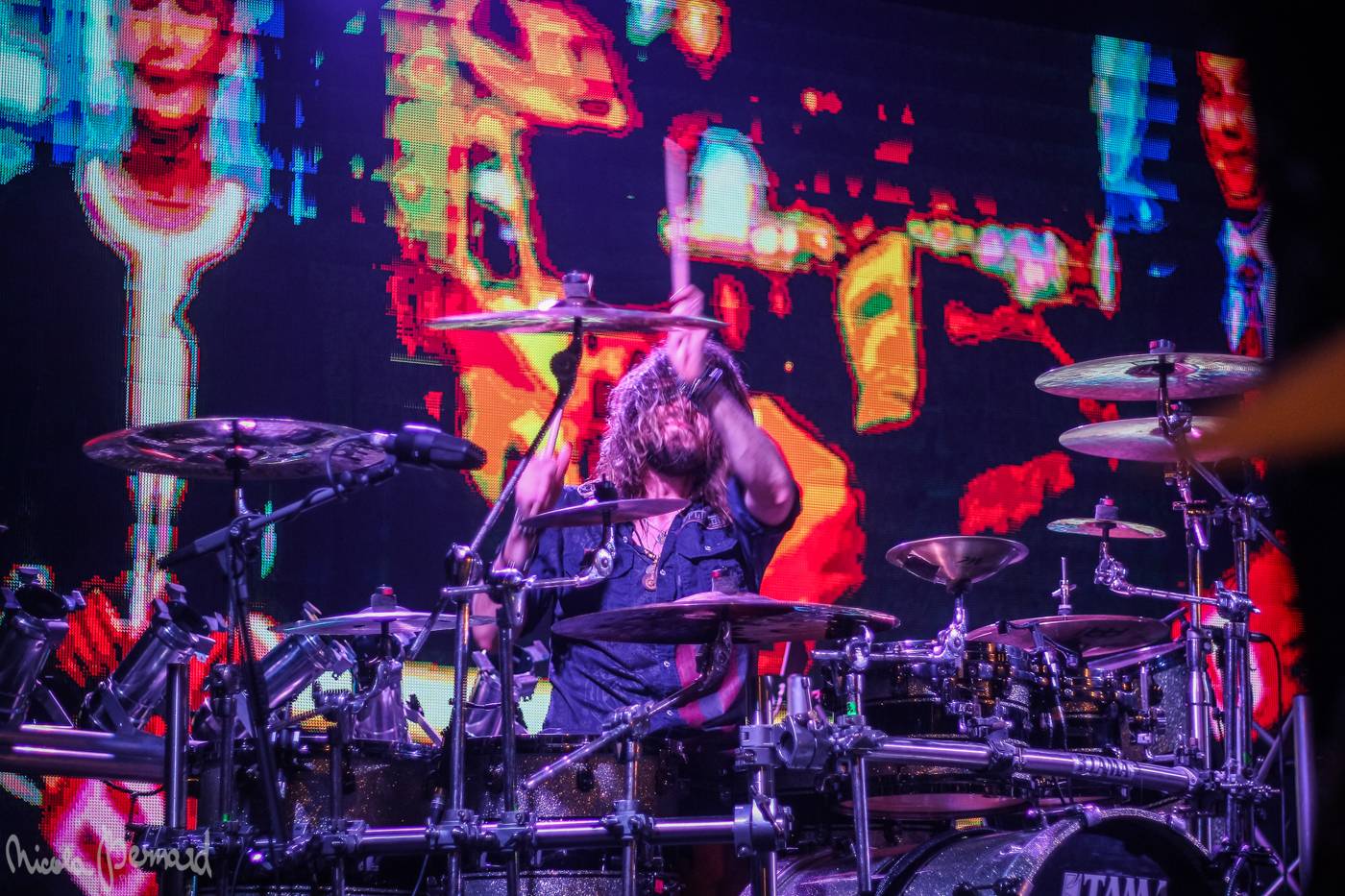 Absolut Deafers rozpálili spolu s Dymytry a Arakainem základy českolipského kulturáku