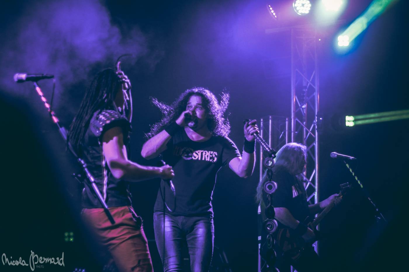 Absolut Deafers rozpálili spolu s Dymytry a Arakainem základy českolipského kulturáku