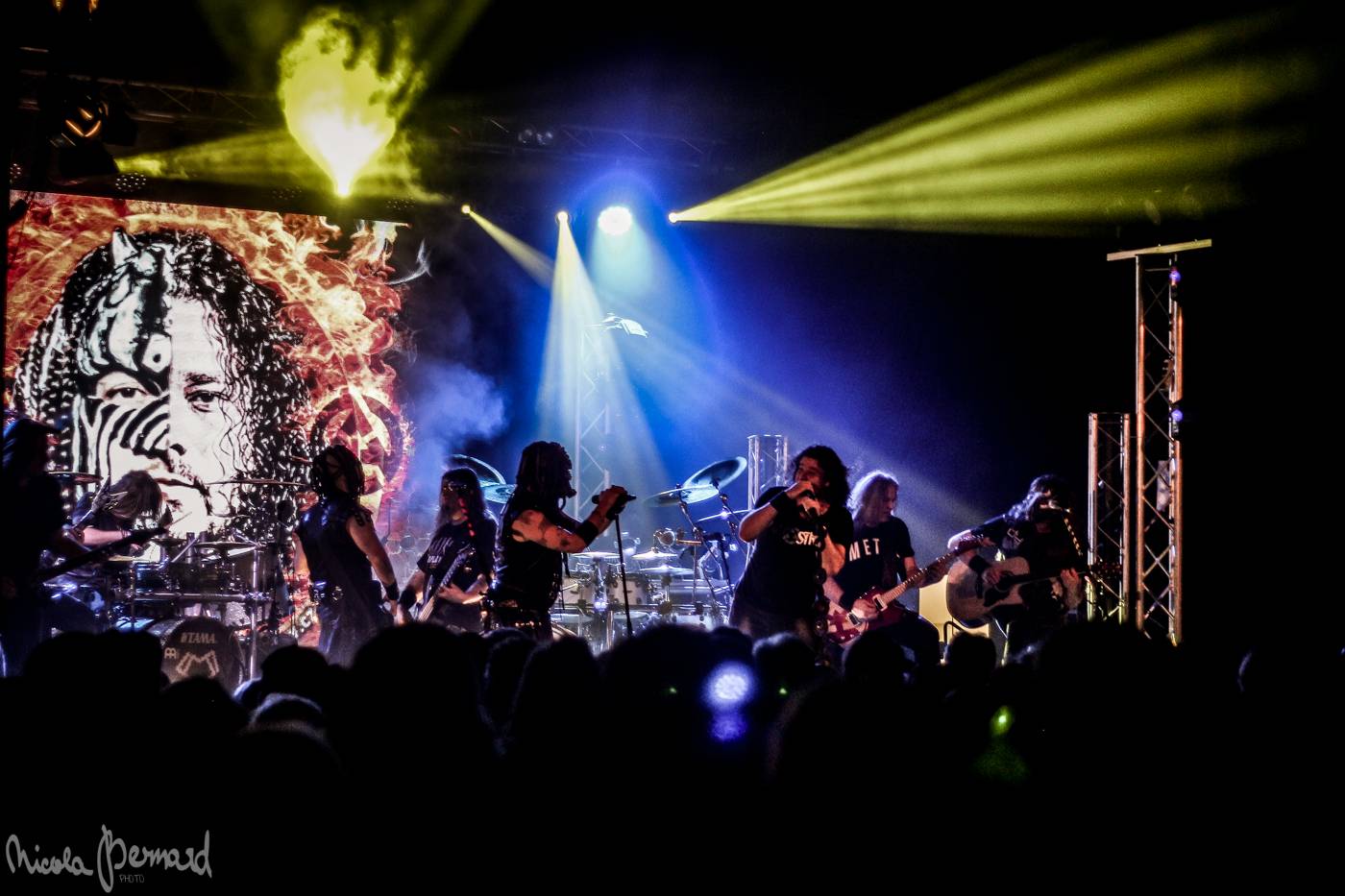 Absolut Deafers rozpálili spolu s Dymytry a Arakainem základy českolipského kulturáku