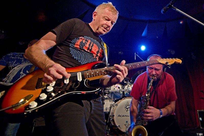 Mňága a Žďorp přijela bavit fanoušky do Českých Budějovic