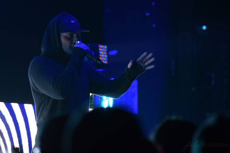 Amaranthe s hosty rozpoutali v Praze metalové peklo