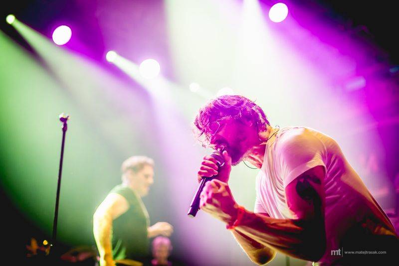 J.A.R. s funkovou jízdou ovládli Lucernu. Dorazil i Vladimír Mišík