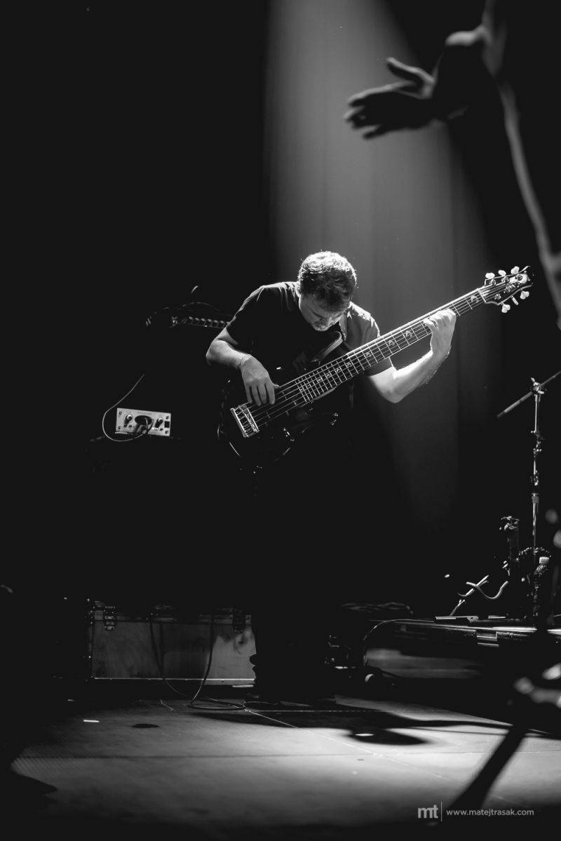 J.A.R. s funkovou jízdou ovládli Lucernu. Dorazil i Vladimír Mišík